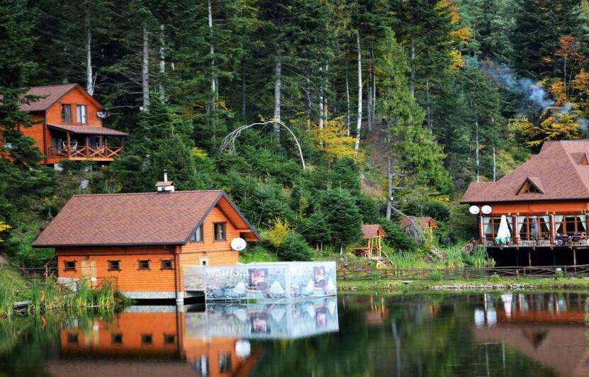 Котедж 4+2 над Озером