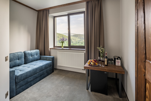 Номер Преміум у СПА корпусі в Карпатах / Осоння Карпати Номер Преміум у СПА корпусі