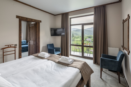 Номер Преміум у СПА корпусі в Карпатах / Осоння Карпати Номер Преміум у СПА корпусі