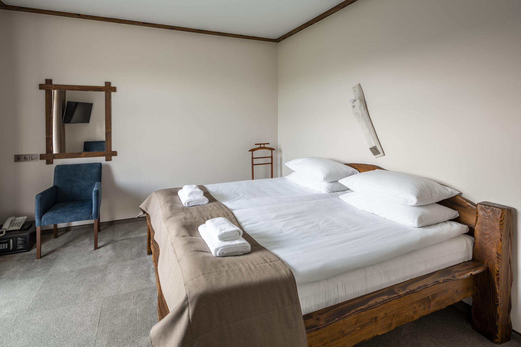 Номер Преміум у СПА корпусі в Карпатах / Осоння Карпати Номер Преміум у СПА корпусі