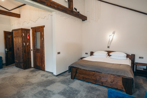 Номер Преміум у СПА корпусі в Карпатах / Осоння Карпати Номер Преміум у СПА корпусі