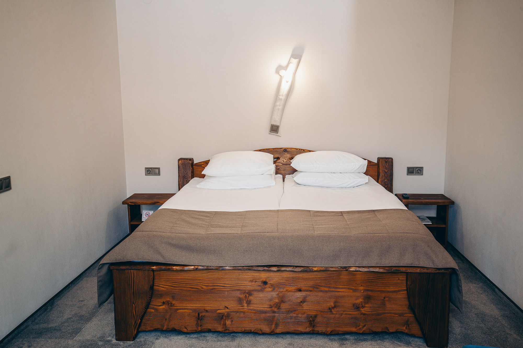 Номер Преміум у СПА корпусі в Карпатах / Осоння Карпати Номер Преміум у СПА корпусі